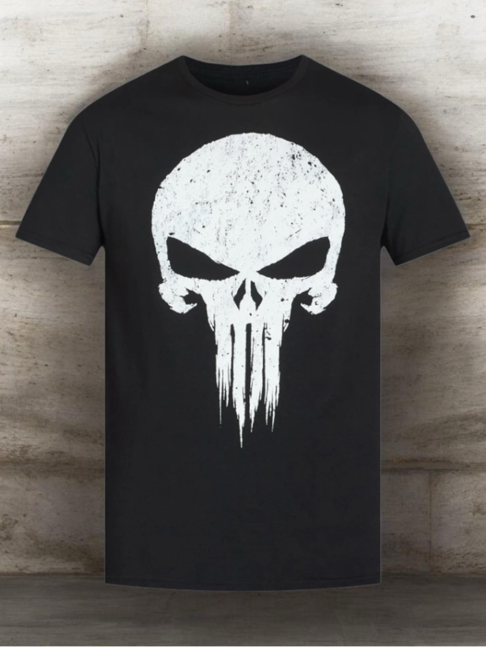 NWT Men’s Big & Tall Marvel’s Punisher Black & White Skull SS Tee - SIZE Medium